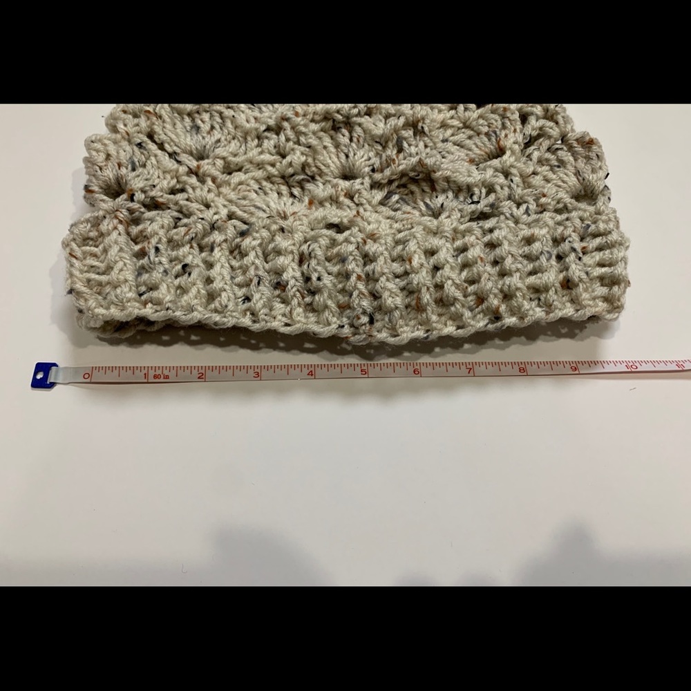 Mariposa’s Beanie Handmade Crochet Boho Adult Winter Beanie Hat Aran Fleck - Picture 5 of 10